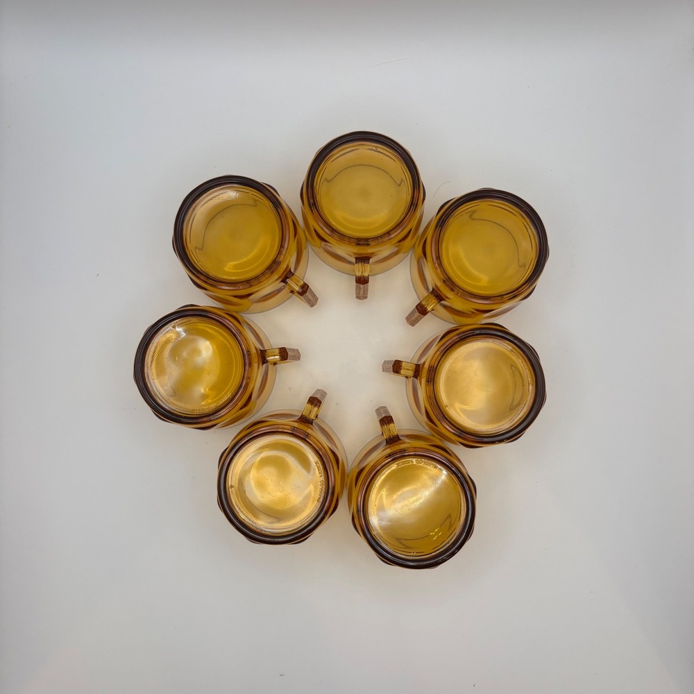 Vintage Arcoroc France Amber Glass Mugs Set of 7 MCM Retro Coffee Cups Stackable - Picture 2 of 4
